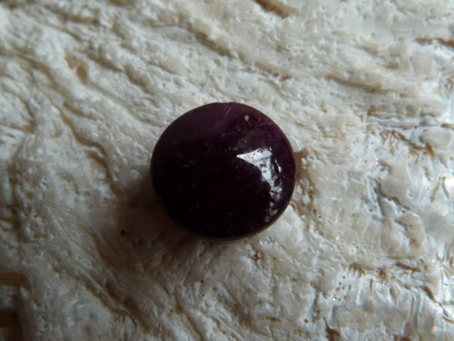Rubín - kabašon - 1cm (R8) — foto 2