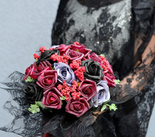 Svatební kytice Gothic — foto 5