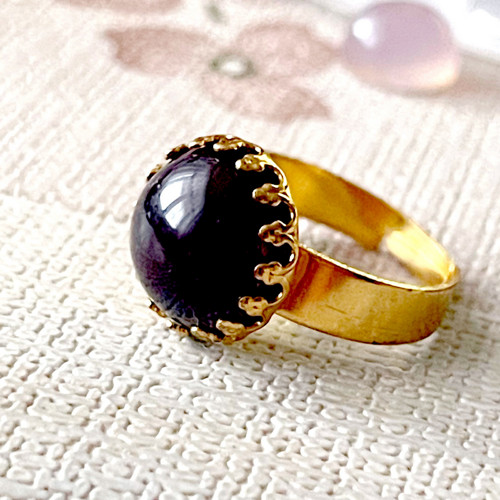 Elegantní prsten s tmavým granátem - ocel E050 — foto 3