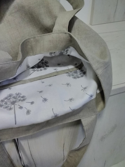Lněná s pampeliškou — foto 2