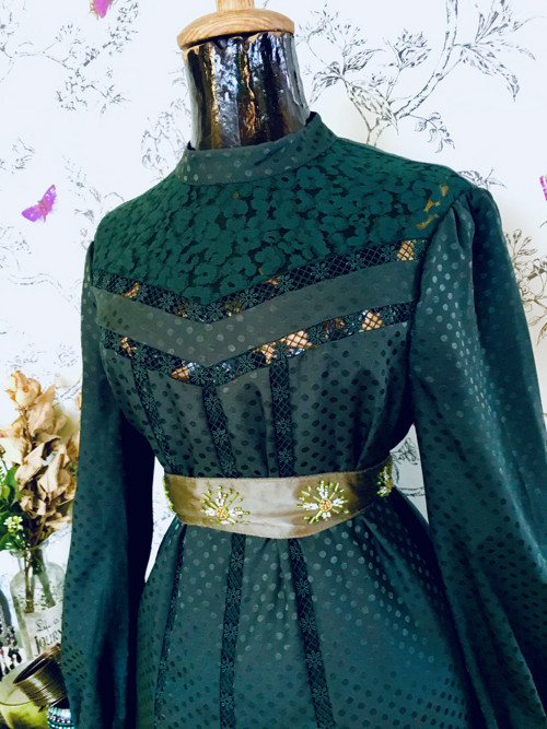 Šaty cudné Ted Baker — foto 2