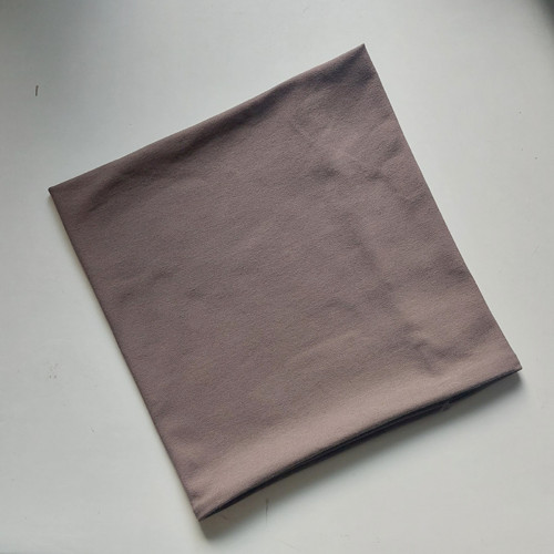 Hnědý nákrčník — foto 2