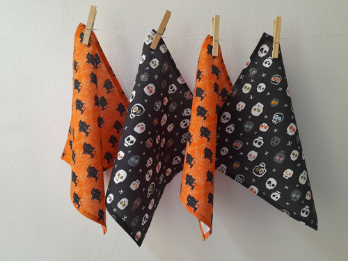 Kapesník Trick Or Treat - Skulls — foto 4