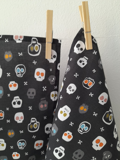 Kapesník Trick Or Treat - Skulls — foto 3