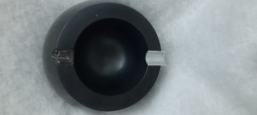Bakelitový popelník — foto 2
