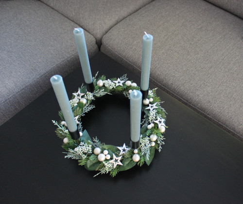 Kovový adventní svícínek zelenosmetanový — foto 6