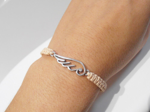 *Andělské křídlo* - macramé náramek (Unisex) — foto 2