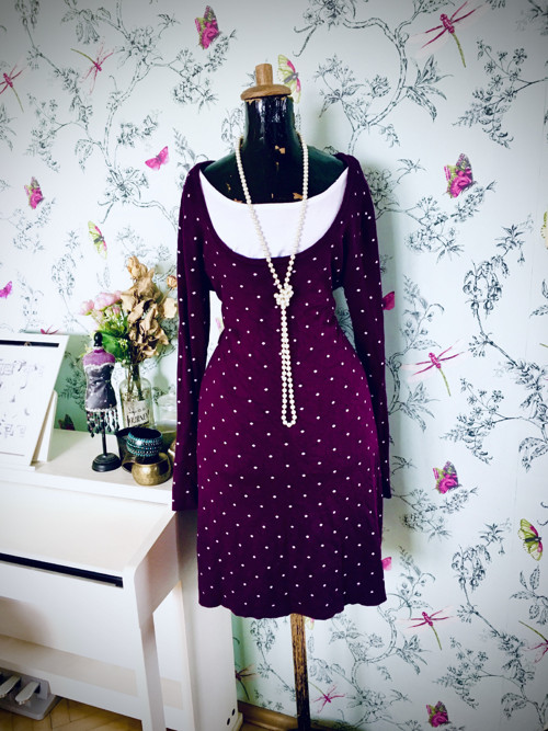 Šaty burgundy dots v úpletu — foto 2
