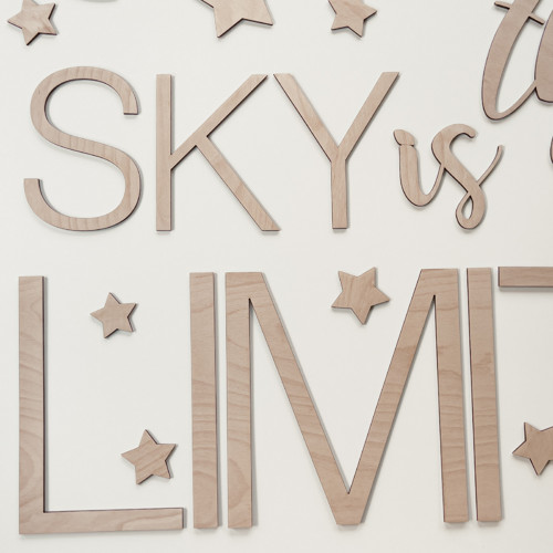 Nápis: Sky is the limit — foto 3