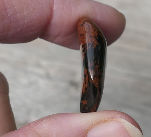 Obsidián mahagonový V611 — foto 2