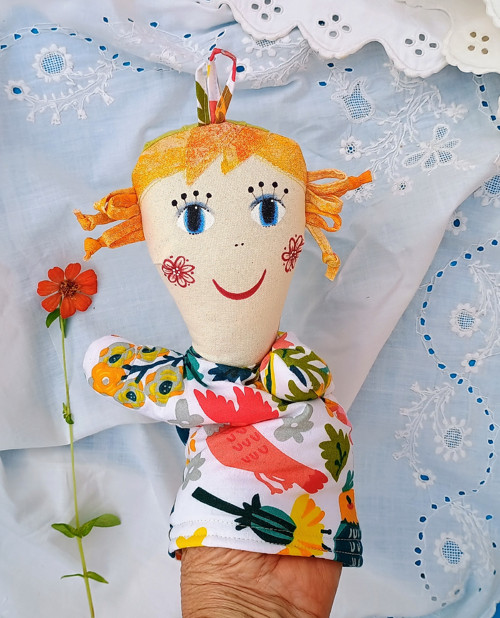 JOHANKA maňásková — foto 3