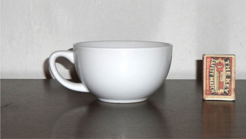 Porcelánový HRNEK — foto 2