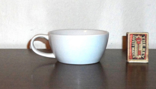 Porcelánový HRNEK — foto 2