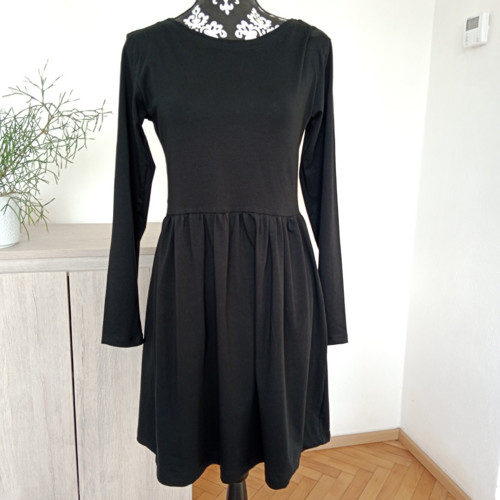 Šaty vel XS-XL — foto 3