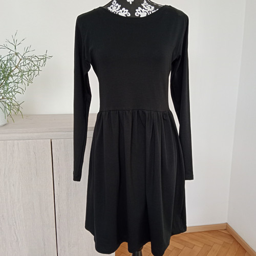 Šaty vel XS-XL — foto 2