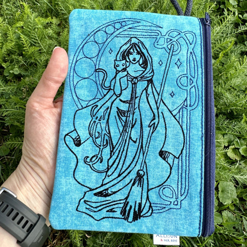 PencilCase Čarodějka — foto 4