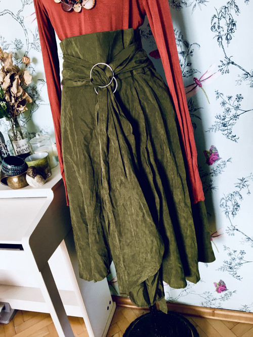 Sukně luxusní olivová — foto 2