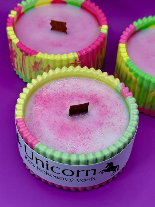Unicorn svíčka s třpytkami — foto 2