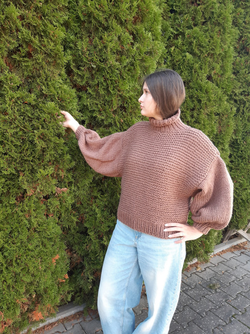 Svetr se širokými rukavy — foto 2