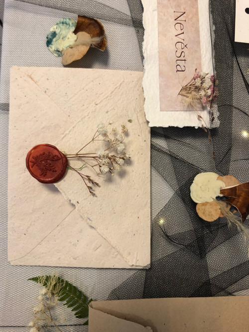 Obálky z RUČNÍHO PAPÍRU — foto 2