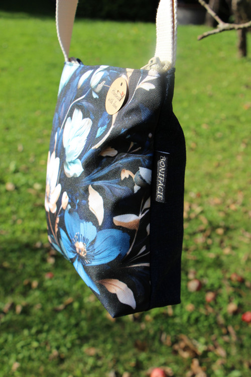 Crossbody Modré květy — foto 4