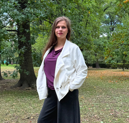 Oversize bílé sako — foto 4