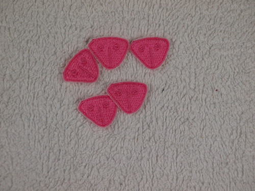 Vyšívaný čumáček 2,5x2cm — foto 2