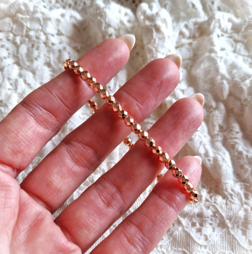 Hematit rosegold*broušený*náramek 0,4 cm — foto 3