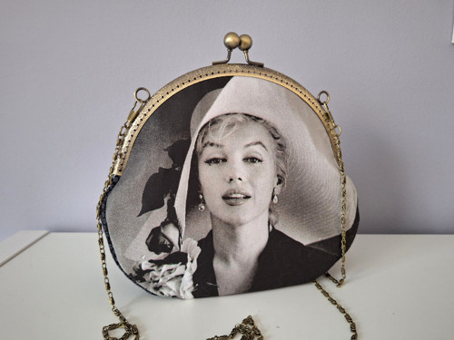 Kabelka Marilyn na přání — foto 2