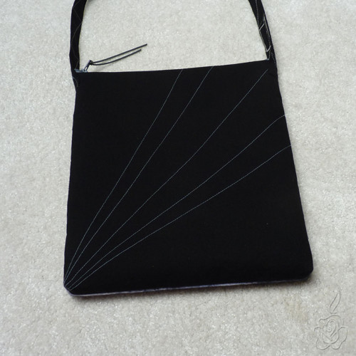 Crossbody kabelka s pegasem — foto 3
