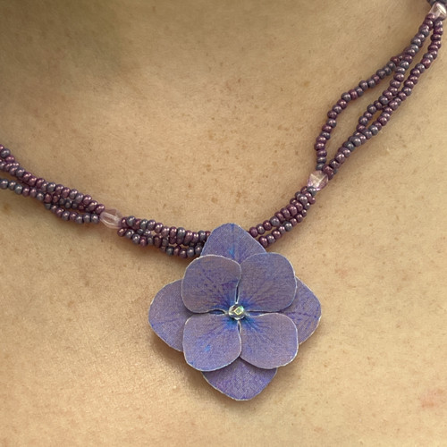 Náhrdelník z rokajlu Hortenzie Viola — foto 2