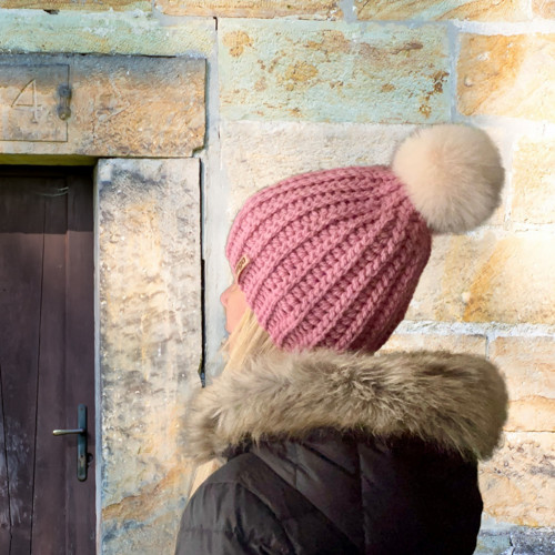 Háčkovaná čepice Winter růžová — foto 2