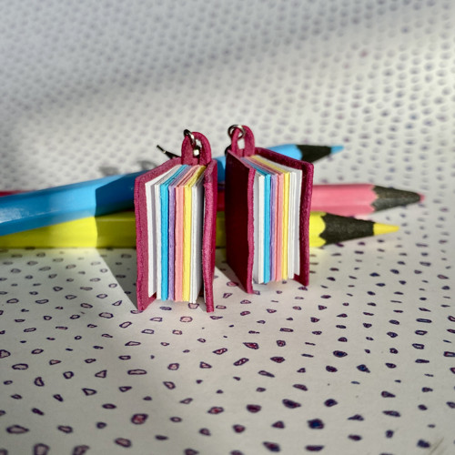 Knížkové náušnice - Unicorn — foto 2