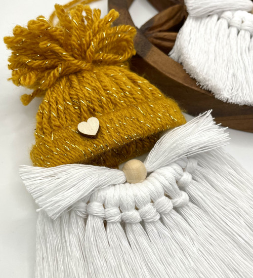 Macramé skřítci - hořčicová — foto 4