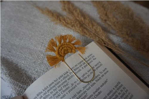 Macramé záložka Růžová — foto 3