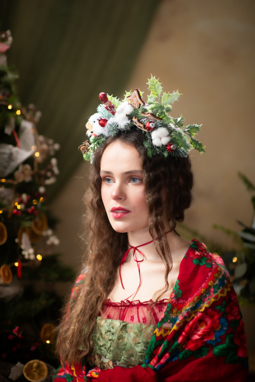 Vánoční čelenka "Louskáček" - LIMITKA — foto 2