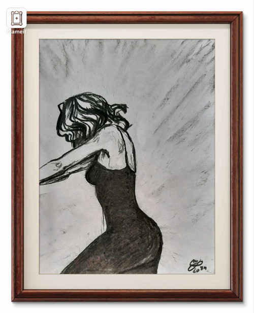 Figura uhlem na papíře A4 — foto 2