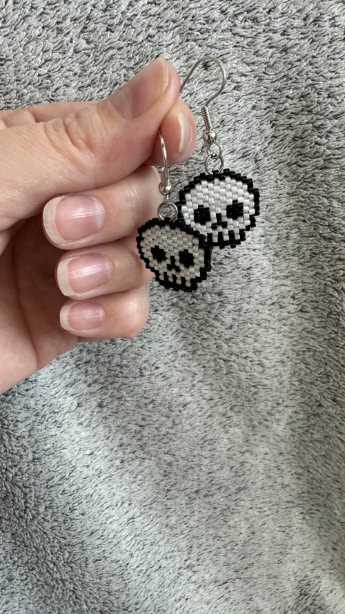 Náušničky Skulls — foto 2