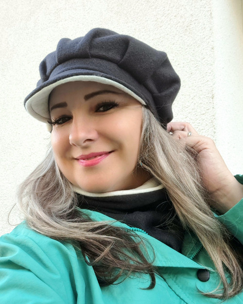 Bekovka fleesová -černá s bílou — foto 3