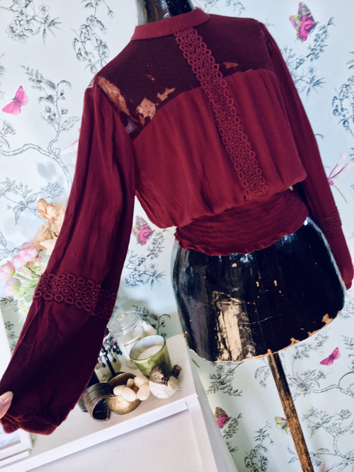 Halenka vínová, viktoriánský look — foto 3