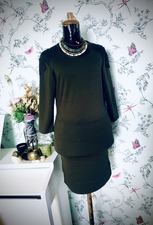 Šaty dragoun elegant — foto 2