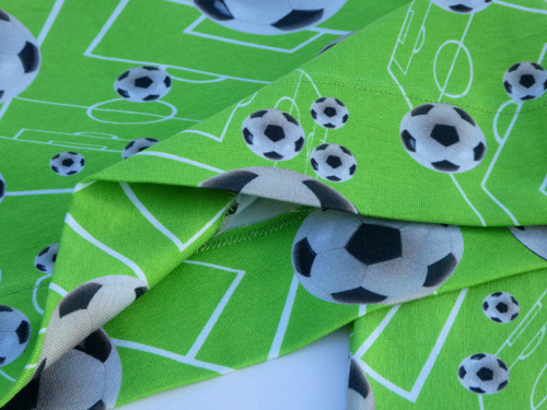 Čiapka Futbalové ihrisko — foto 2