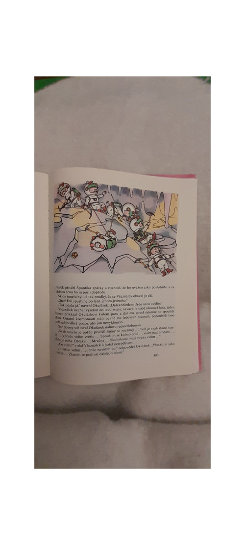 Neználek na Měsíci — foto 3