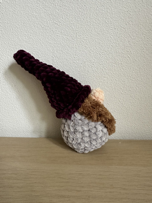 Háčkovaný Vánoční skřítek Gnome — foto 3