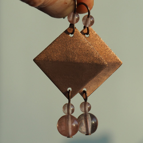 Kosočtverce s cherry quartz — foto 4