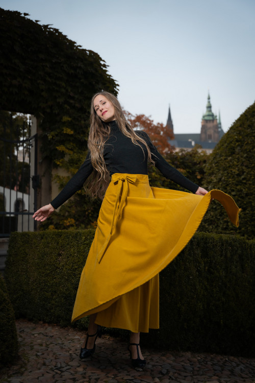 Půlkolová Manšestrová - Hořčice Tmavší — foto 6