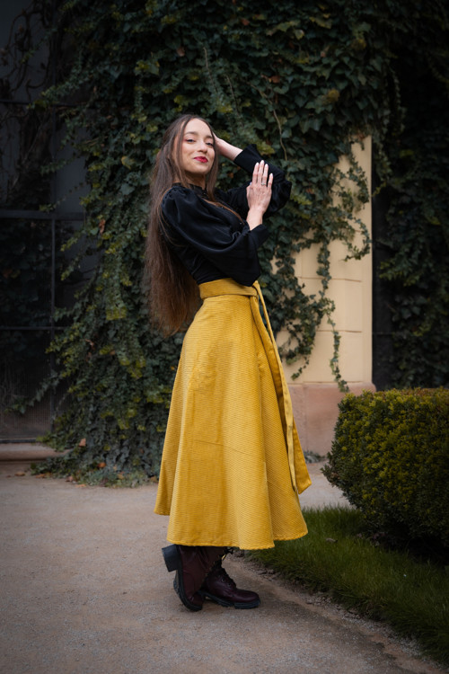 Půlkolová Manšestrová Silnější - Hořčice — foto 2