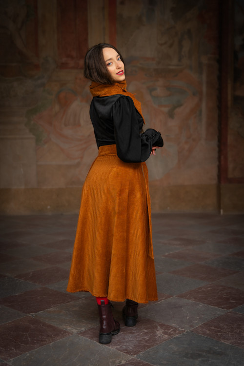 Půlkolová Manšestrová Midi Silnější - Koňak — foto 4