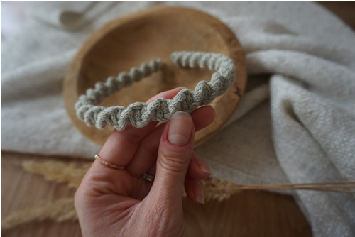 Macramé čelenka Spirálka — foto 2