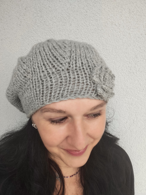 Baret světle šedá — foto 5